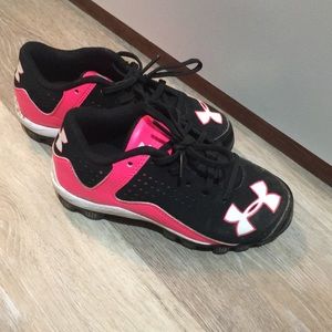 Girls Size 12 Under Armour Cleats